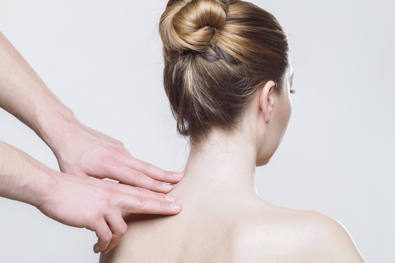 女性薄毛の治療にかかる月額はいくら？