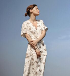 女性の薄毛はどこから始まるのか？